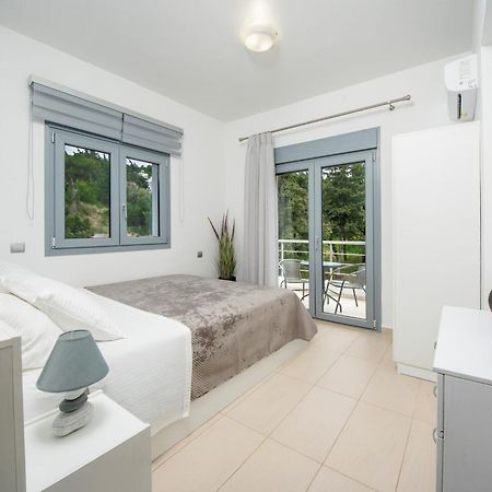 Dias Luxury Villa Koskinou  ภายนอก รูปภาพ