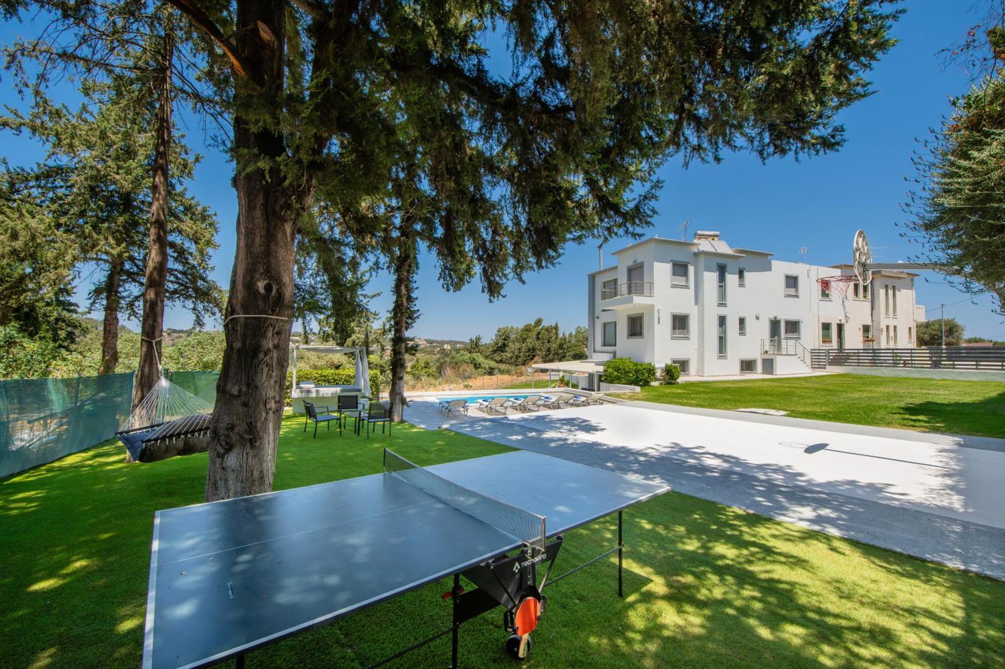 Dias Luxury Villa Koskinou  ภายนอก รูปภาพ